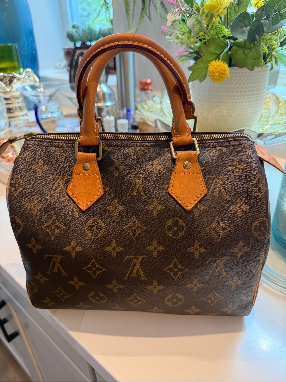 Authentic Louis Vuitton Speedy 25